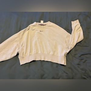 Nike Dolman Long Sleeved Sweatshirt